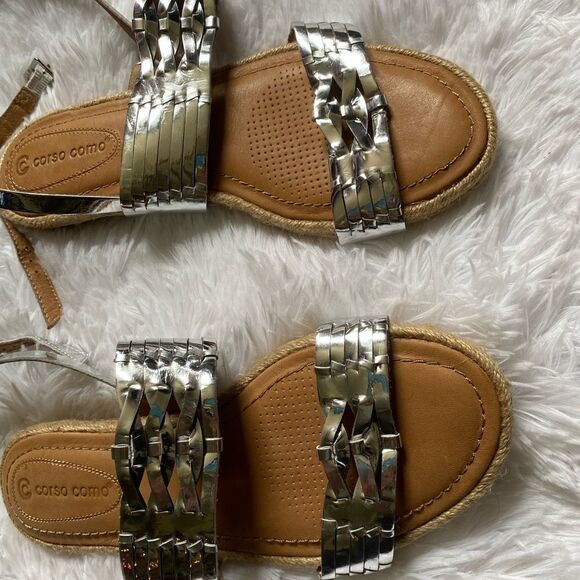 Corso Como Metallic Sandals Leather Silver Strappy Women’s Size 7.5 - Picture 3 of 12